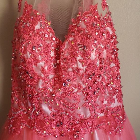 Coral Dress with matching Evening Purse - Picture 3 of 9